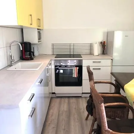 Apartmán Grosses Monteurhaus Zur Alleinigen Nutzung In - Maximal 6 Personen - 4 Schlafzimmer