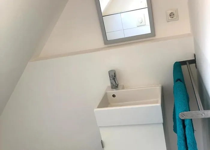 Grosses Monteurhaus Zur Alleinigen Nutzung In Duisburg - Maximal 6 Personen - 4 Schlafzimmer Appartement Duisburg